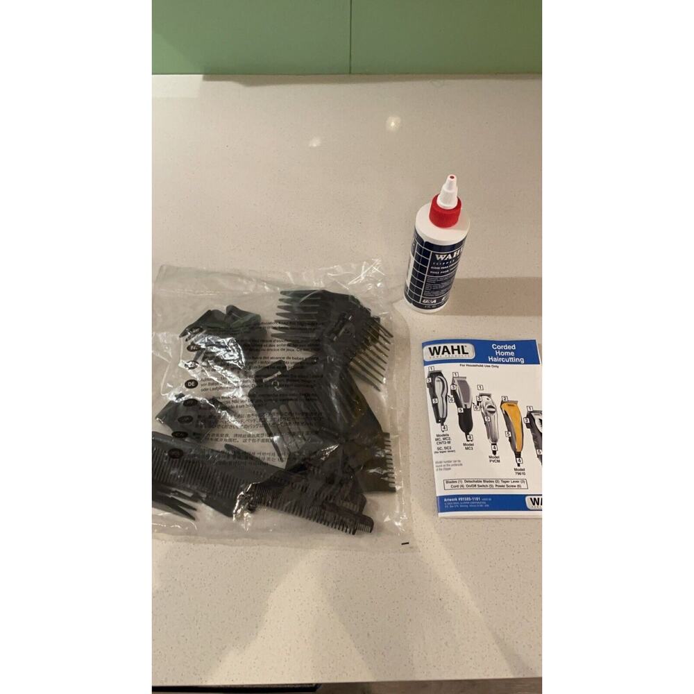 WAHL Hair Clipper Oil - 4 fl oz + Clipper Set